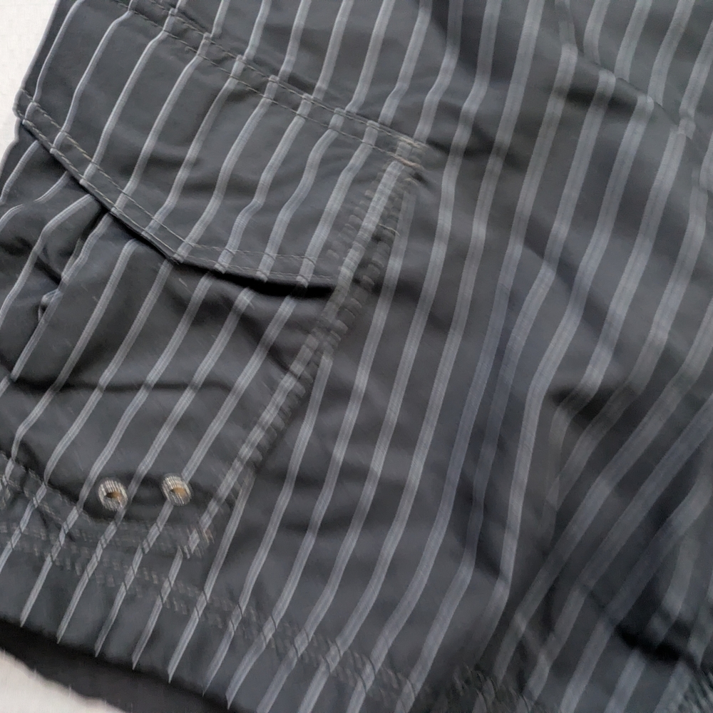 Sold - Picture 3 of 10